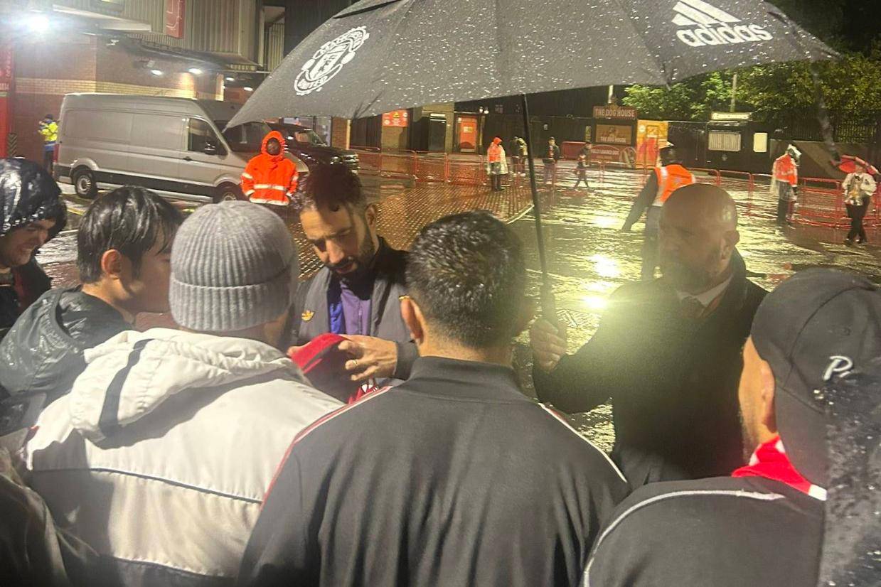 曝曼联拒绝阿莫林下课原因，换帅恐需4000万！英超混乱有助阿莫林逆袭